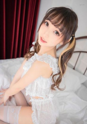 日本妈妈hd_JVID性感写真