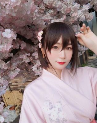 草莓在线播放_4K动漫在线观看