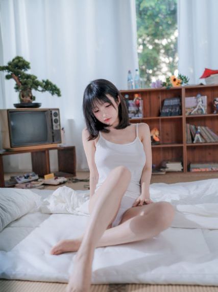 在小小的花蕾里绽放相似_BD国语高清完整版播放