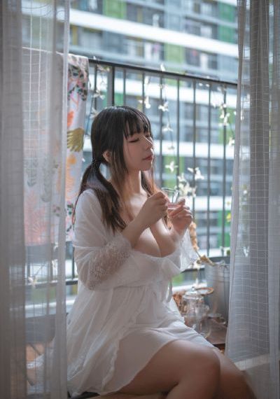 召唤魅魔动漫在线免费观看_英文版字幕