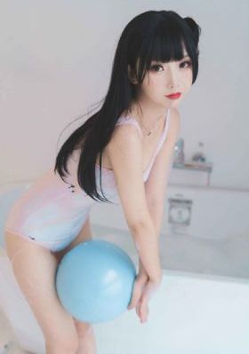 女销售员_720高清免费观看